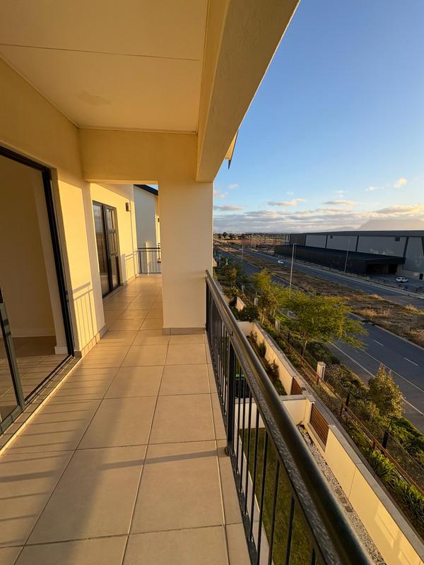 To Let 1 Bedroom Property for Rent in Richwood Western Cape